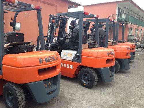 北京叉車出租